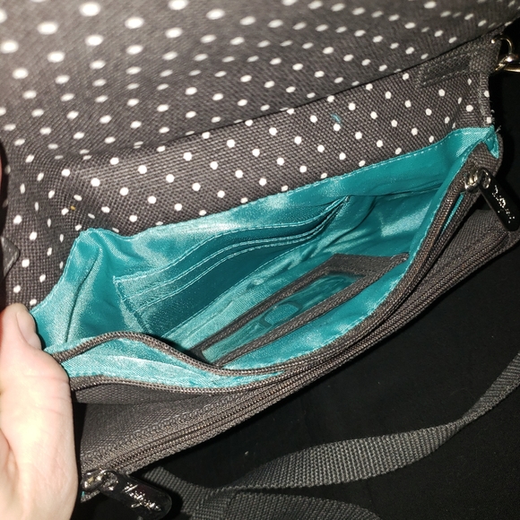 Thirty-one Double Up Crossbody - Picture 4 of 6